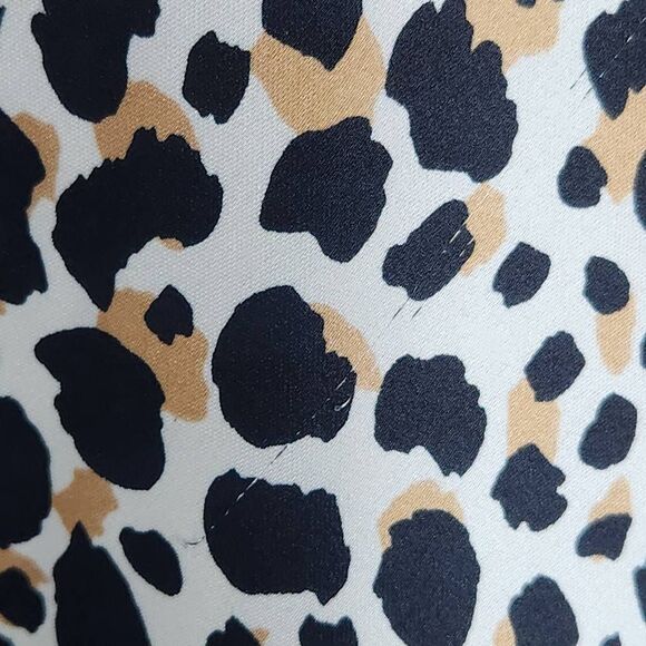 Forever 21 Asymmetrical Leopard Print Midi Skirt Size 3X Leopard Print Skirt - Picture 5 of 8